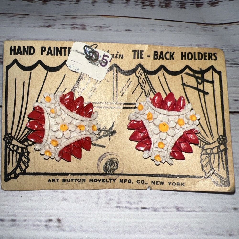 Vintage Flower Curtain Tie-Back Holders Set Of 2 Art Button Novelty Co w/ Card!